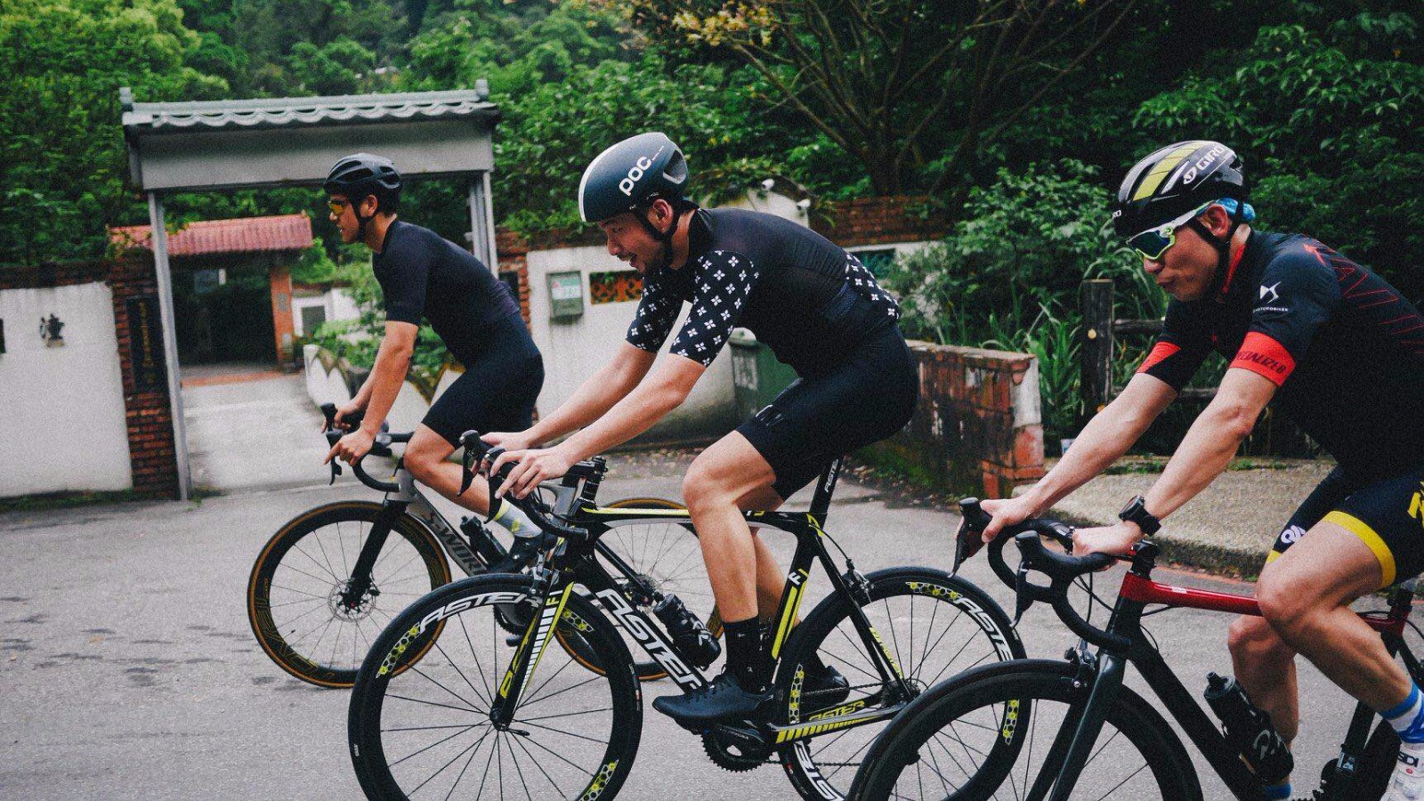 林超贤现“魔鬼导演”本质 《紧急救援》全球3地专业特训60天