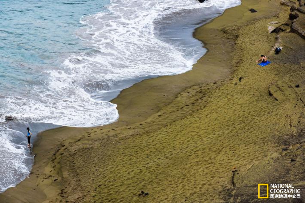 【转】全世界最美的21片沙滩