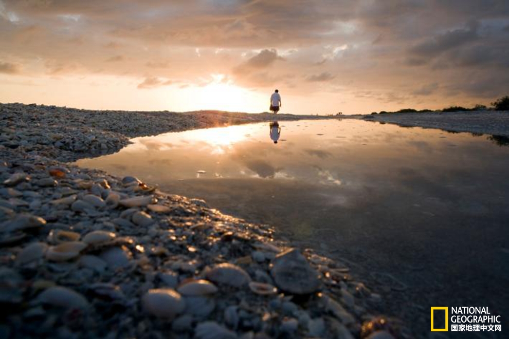 【转】全世界最美的21片沙滩