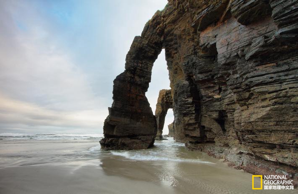 【转】全世界最美的21片沙滩