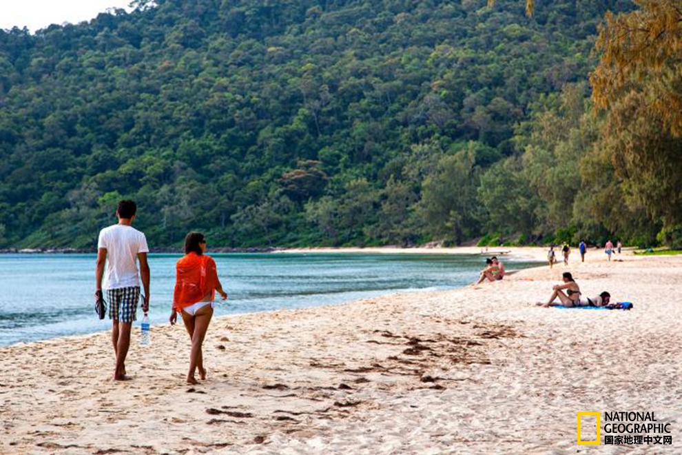 【转】全世界最美的21片沙滩