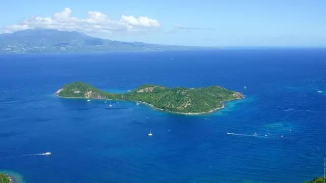 【转】这个国家把最美的颜色都穿在了身上!你想跟谁去?