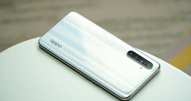 线上线下双生花,OPPO K5再次给千元机打个样