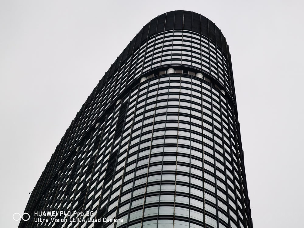 华为P40 Pro、华为P40 Pro+对比评测:多的这个“+”在哪里?