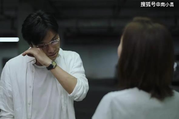 《隐秘的角落》之“谢顶男”张东升,可恨之人也有可怜之处