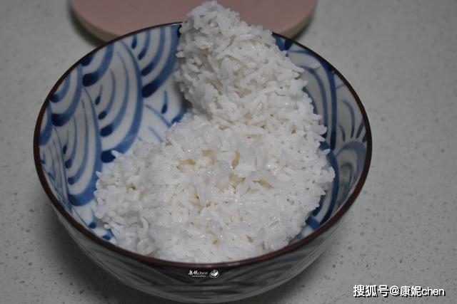 晒我家早餐,剩米饭做早餐饮品,网友:每天都有新花样,太有想法