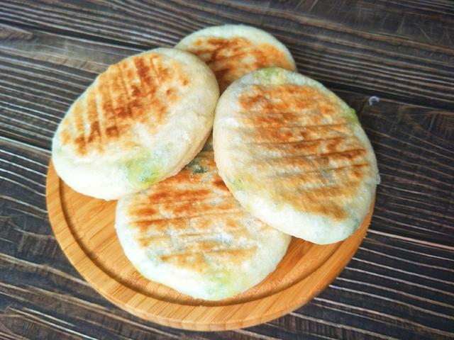入伏后,吃馅饼就选这馅,只要2元1斤,便宜美味,全家1锅不够吃