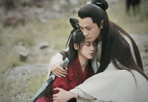 如果相爱的两个人,无法长相厮守,不妨读一读这两首词