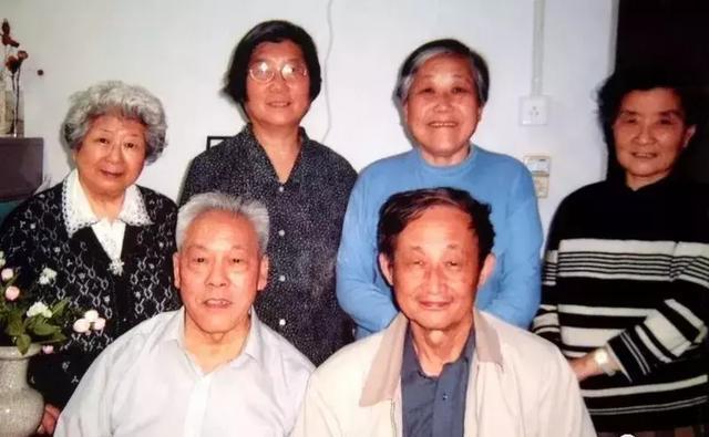 本誓静肢主命,最终却嫁给一位农夫,相濡以沫走完一生