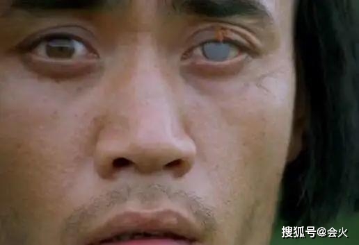 64岁陈宝国罕现身,从工人到实力影帝,他用敬业吊打小年轻