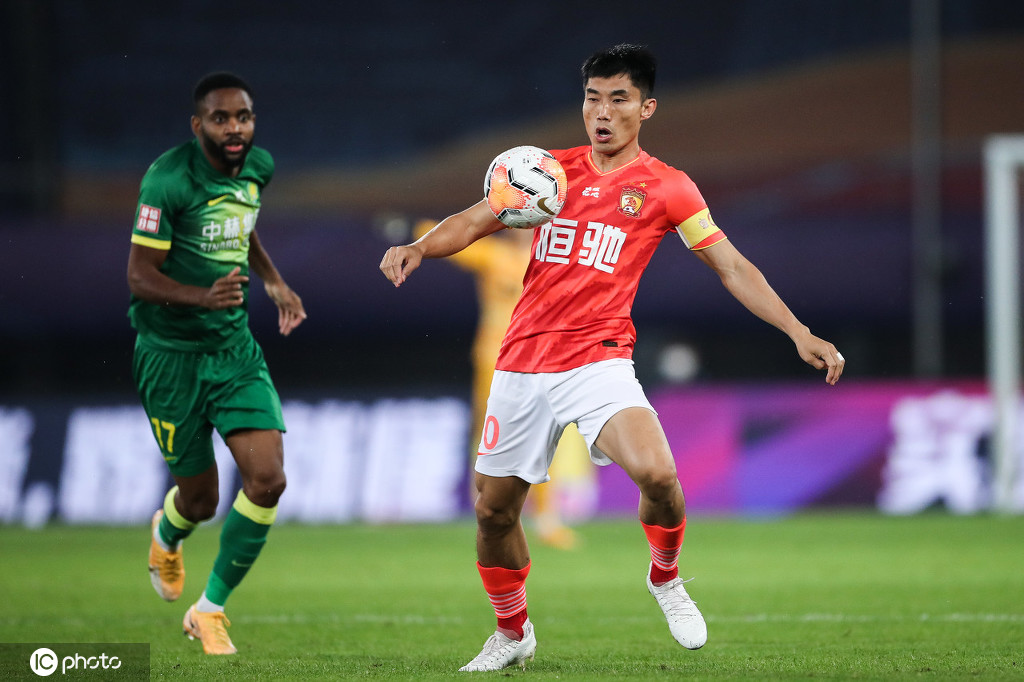 【转】门框2-2!快乐男孩巴坎布2场3门柱 比埃拉惨遭杀伤战术