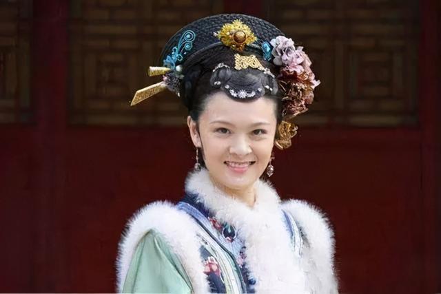 两版甄嬛传,郑晓龙的男3可以编惊鸿舞,陈凯歌的男2成了笑话
