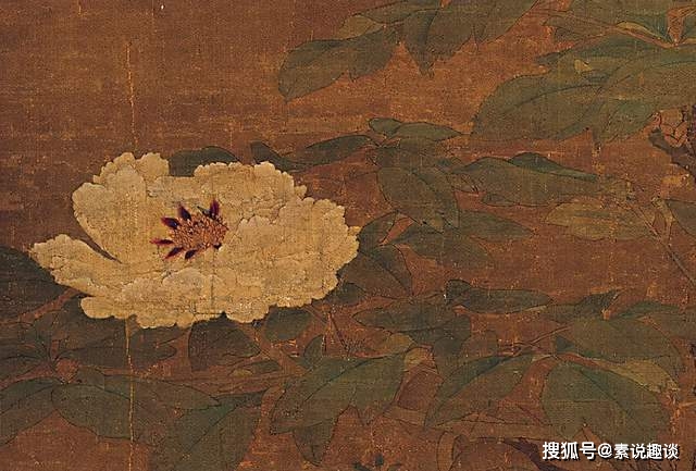 900年前的一幅古画,牡丹花下一只猫,旁边还藏着一条蛇
