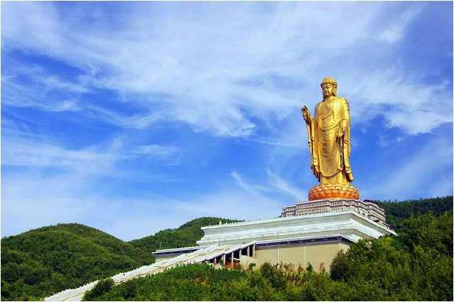 中国首个即将“倒闭”的超级大佛,花巨资12亿建成,如今游客稀少