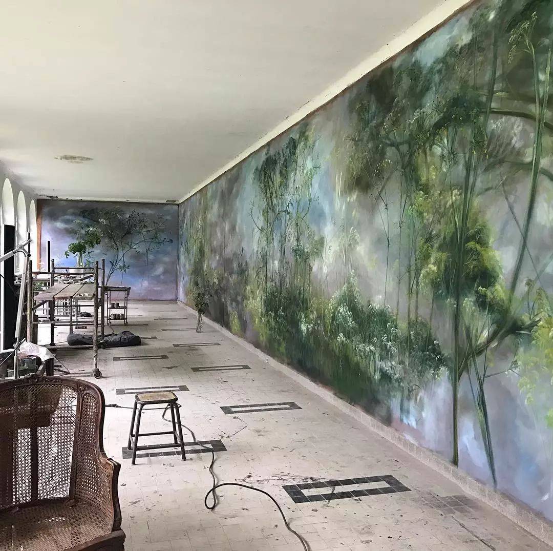 她一生只爱花,家“涂”四壁,简直美哭了