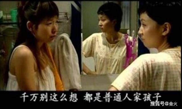 俞白眉代乐乐豪宅曝光,三层小楼装修大气,任由儿子在白墙上画画