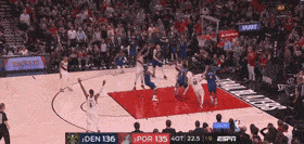 曾经只有1米57的NBA球星!不仅拿到了3年1亿合同,还撩到学霸老婆