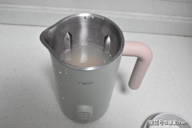 孩子的早餐从不马虎,早起做了这四样,网友说比早餐店丰盛又营养