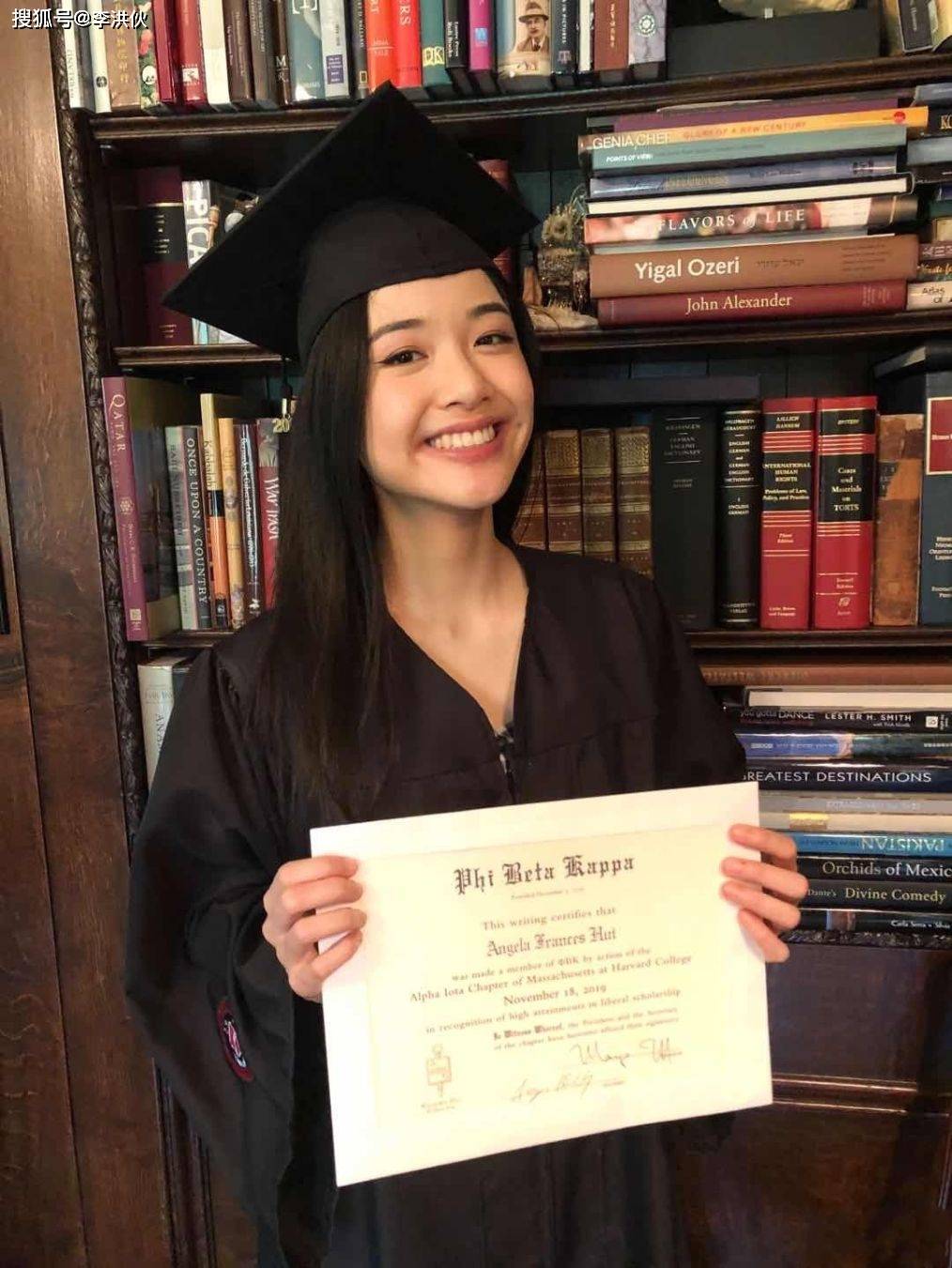 事业成功婚姻幸福,男神尊龙爱而不得的陈冲,有一事始终不被原谅