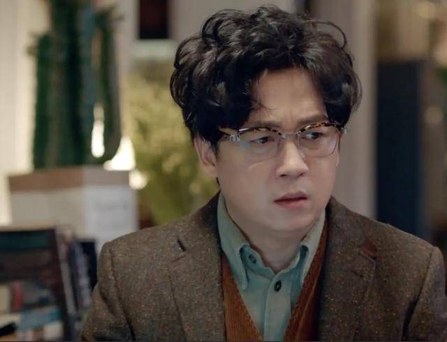 潘粤明也油腻了?《谁说我结不了婚》成年长版《传闻中的陈芊芊》