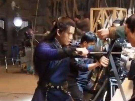 任嘉伦《暮白首》口碑崩盘,网友齐呼滤镜碎了,全是人设惹的祸?