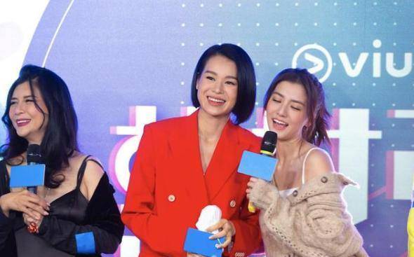 吴千语晒亲密合影,回应酸胡杏儿剧内待遇不同谣传:别挑拨离间了