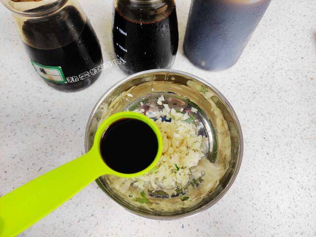 夏天不爱做饭我家常吃它,好吃省事连主食都不用做了,咋吃都不腻