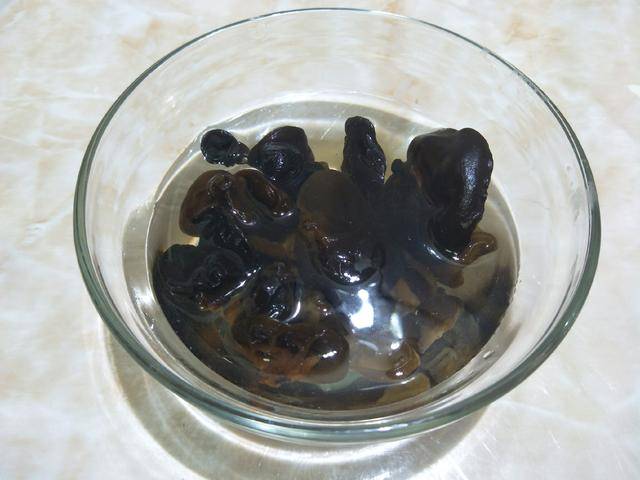入伏后,吃馅饼就选这馅,只要2元1斤,便宜美味,全家1锅不够吃