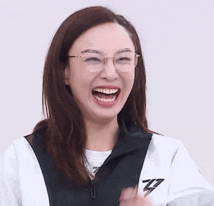 21岁爆红,3年雪藏,走光被骂,险些丢命:她历经千帆,终成女王!