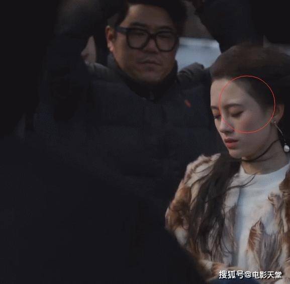 网友提名偶像包袱重的明星,“四千年”高票当选,鹿晗也上榜