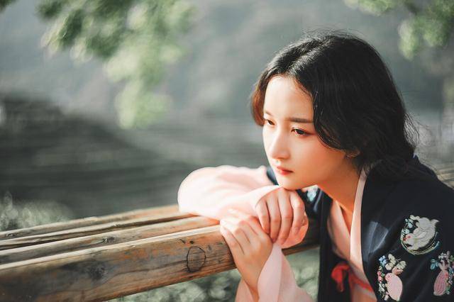 李清照晚年孤苦无依,心如死灰写下一首词,令人不忍卒读
