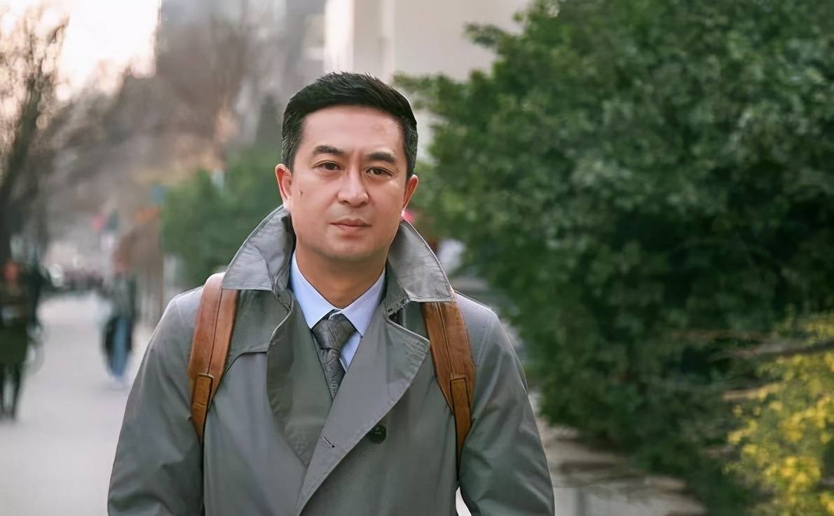 古人忠告:“四十多欲,大势已去;五十多情,鸡犬不宁”,何意?