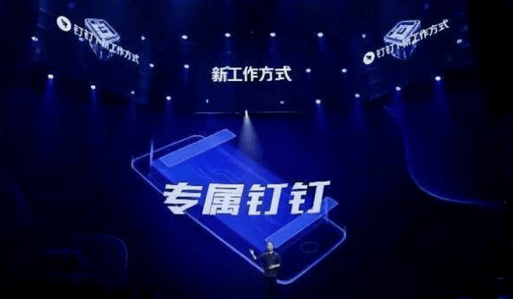 微信“大哥”地位动摇?又一社交黑马紧追其后,连续霸榜多日