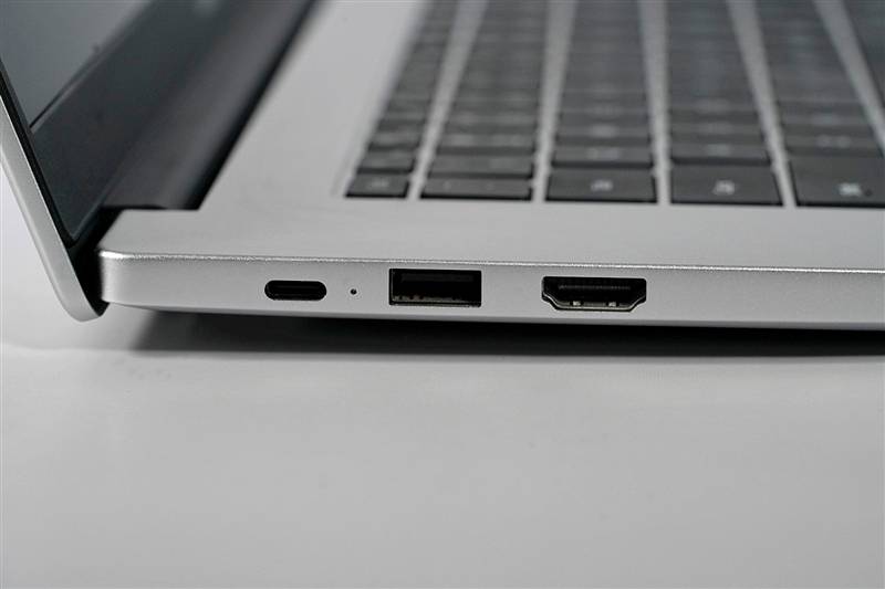 单核最强U与满血MX450!华为MateBook D 15 2021款首发评测