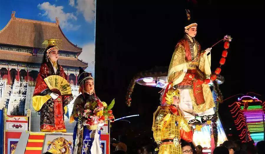 【转】每过一次节 我们就离家更近了一些