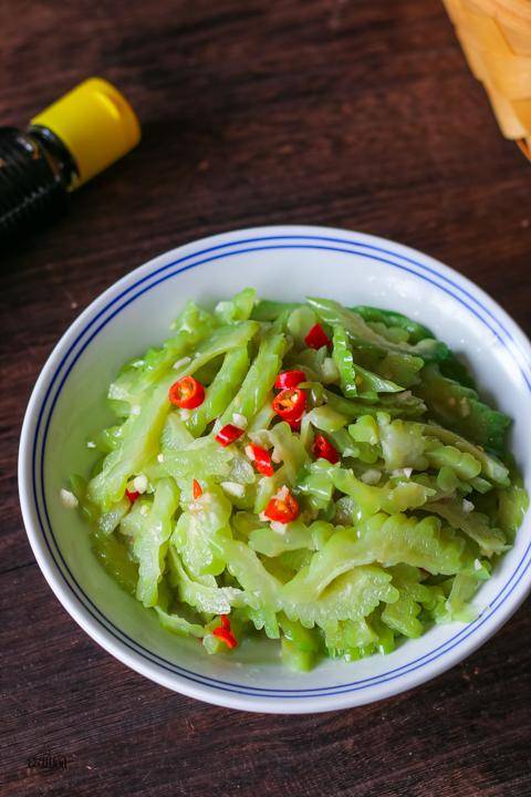 明日小满,吃鸡鸭鱼肉都不如吃此瓜,清热解暑,越吃越瘦