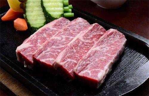 狗狗脱毛和狗粮有关系吗