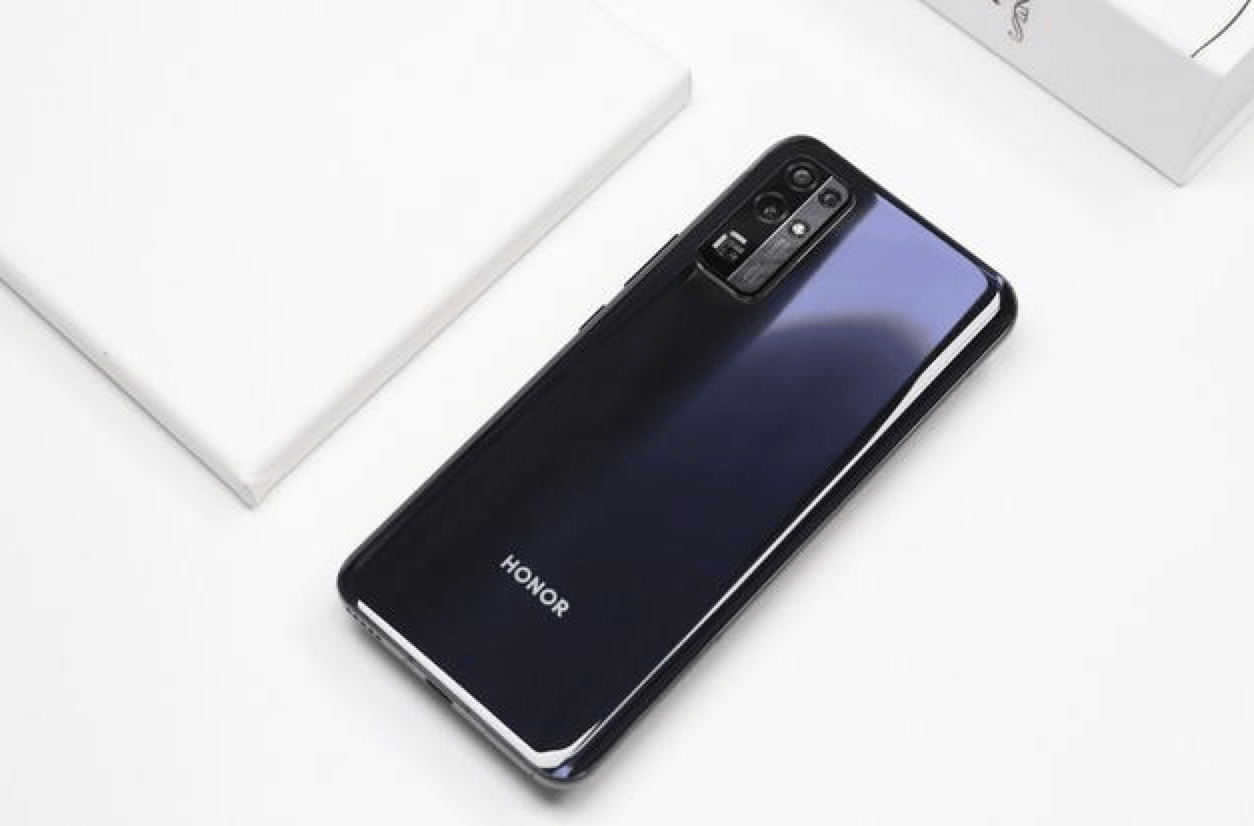 华为扛不住了,荣耀30一夜跌至新低,还是麒麟985+IMX600+4000mAh