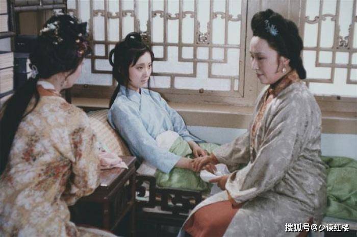 薛姨妈:是精明的阴谋家,还是普通的贵妇人?