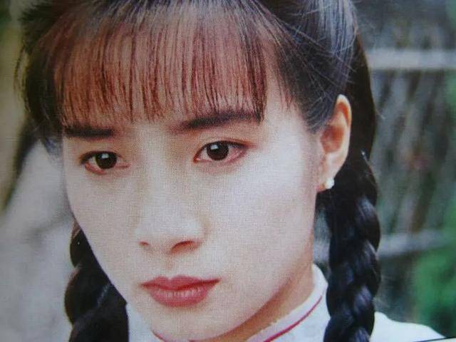27年后《鬼丈夫》演员现状,女主岳翎成路人,两位配角十分活跃