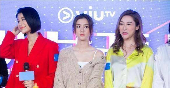 吴千语晒亲密合影,回应酸胡杏儿剧内待遇不同谣传:别挑拨离间了