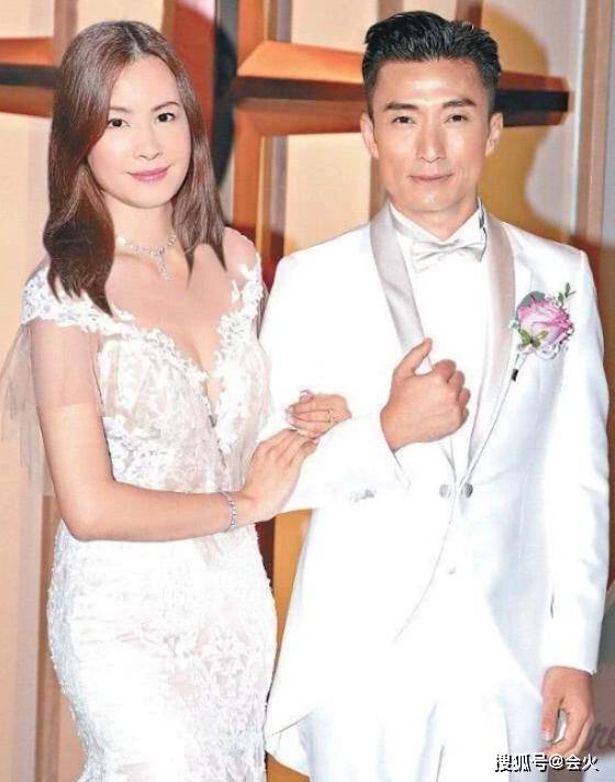 44岁陈山聪得子,为赌王千金抛弃10年发妻,如今和圈外人低调相爱