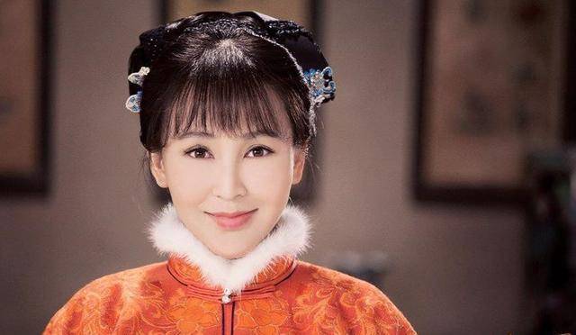 《小娘惹》导演夫人黑化,《都挺好》蔡根花变慈母,星二代演男主