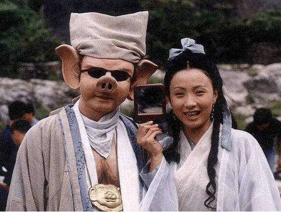 陶虹:生活就像一面镜子,你对它笑,它就回报你笑容