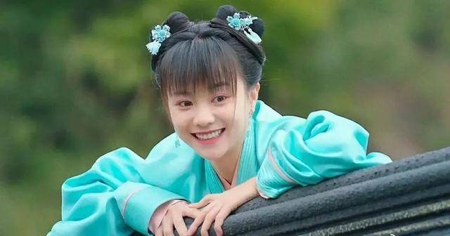 郑业成新剧上线,剧抛脸演技也救不活《离人心上》,强行甜最致命