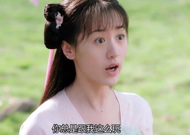 《琉璃》演员造型不忍直视,女主长相很路人,张予曦老气泪沟抢眼