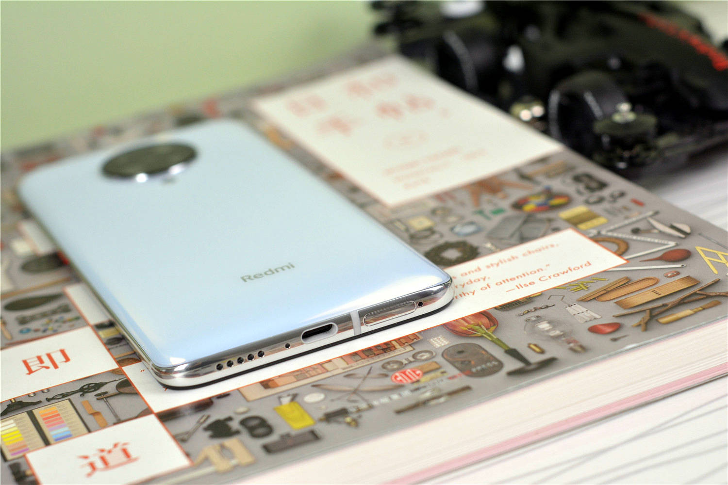 小米新一代水桶机正式发布,8+512GB低至2499元,33W+4500mAh