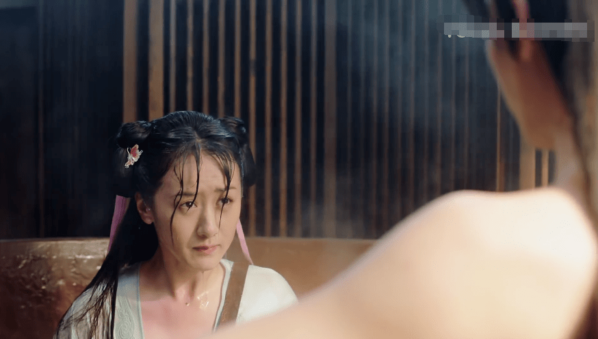 《琉璃》花絮不敢播,男女主拉手、拥抱太频繁,暧昧溢出屏幕
