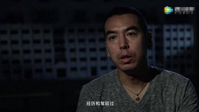 《八佰》管虎对演员区别对待?苦求张译一年,欧豪却需要软磨硬泡