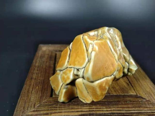 大自然刻画,戈壁石的沧桑